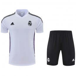 Chandal del Real Madrid Manga Corta 2022-23 Blanco y Purpura - Pantalon Corto